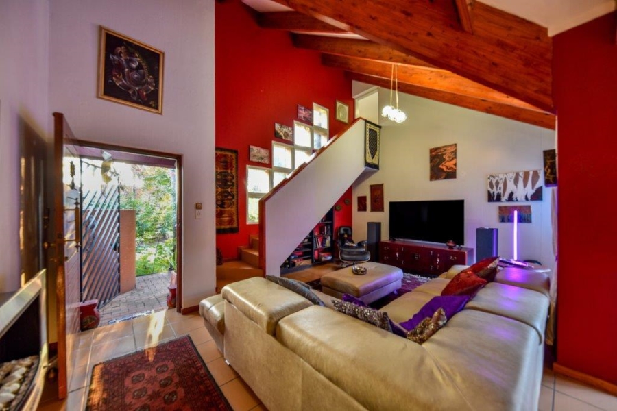 3 Bedroom Property for Sale in Faerie Glen Gauteng