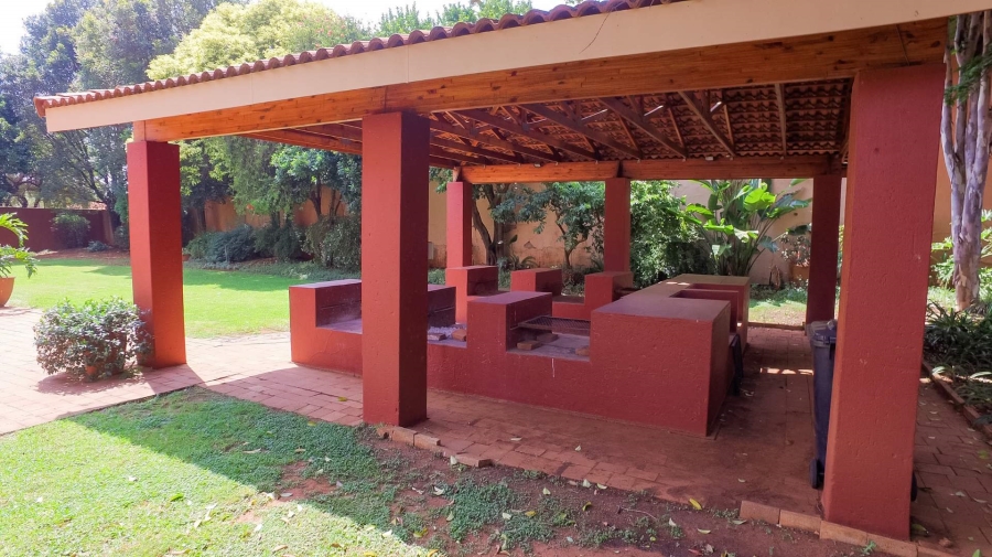 3 Bedroom Property for Sale in Faerie Glen Gauteng