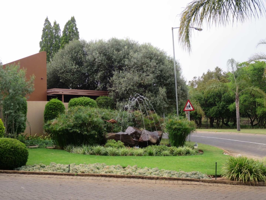 3 Bedroom Property for Sale in Faerie Glen Gauteng