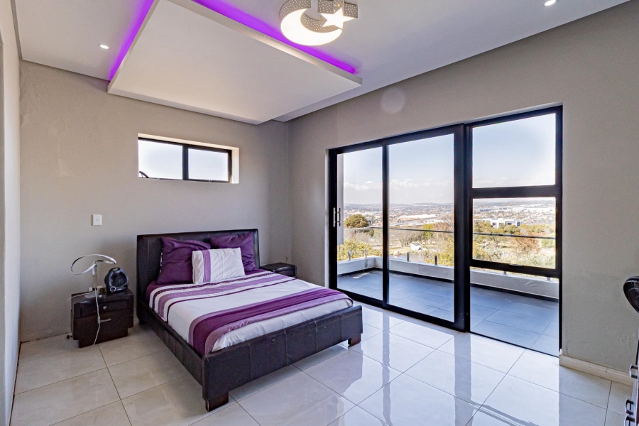 6 Bedroom Property for Sale in Steyn City Gauteng