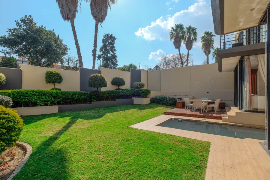 3 Bedroom Property for Sale in Bryanston Gauteng