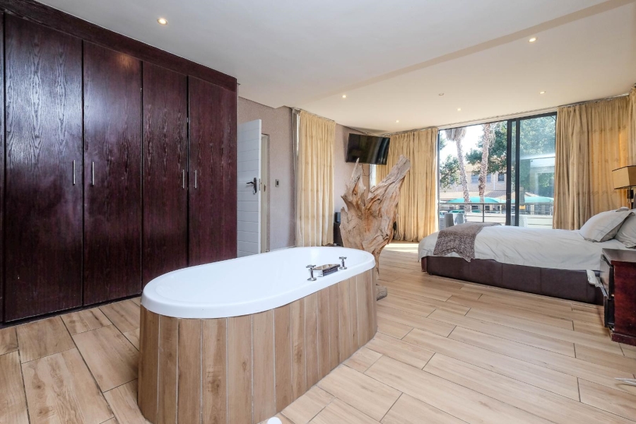 3 Bedroom Property for Sale in Bryanston Gauteng