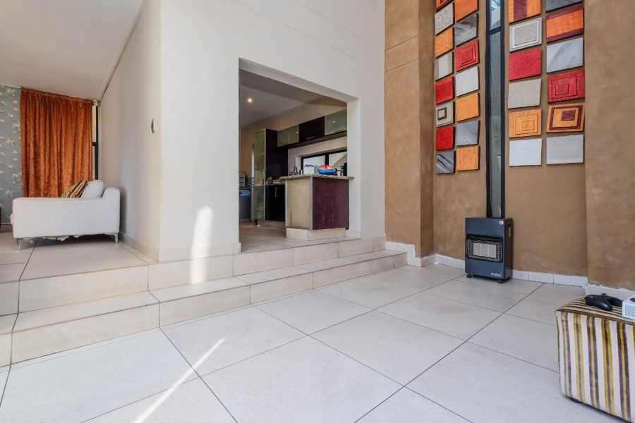 3 Bedroom Property for Sale in Bryanston Gauteng