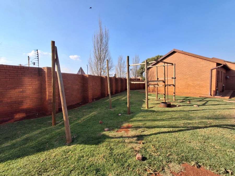 3 Bedroom Property for Sale in The Orchards Gauteng