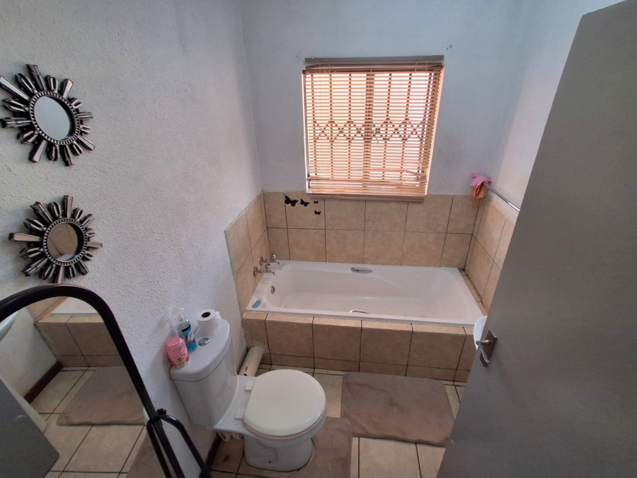 3 Bedroom Property for Sale in The Orchards Gauteng