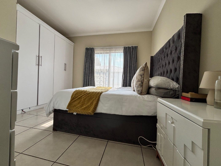 2 Bedroom Property for Sale in Brentwood Gauteng