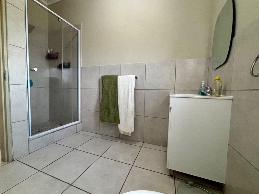 2 Bedroom Property for Sale in Brentwood Gauteng