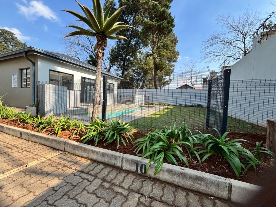 2 Bedroom Property for Sale in Brentwood Gauteng