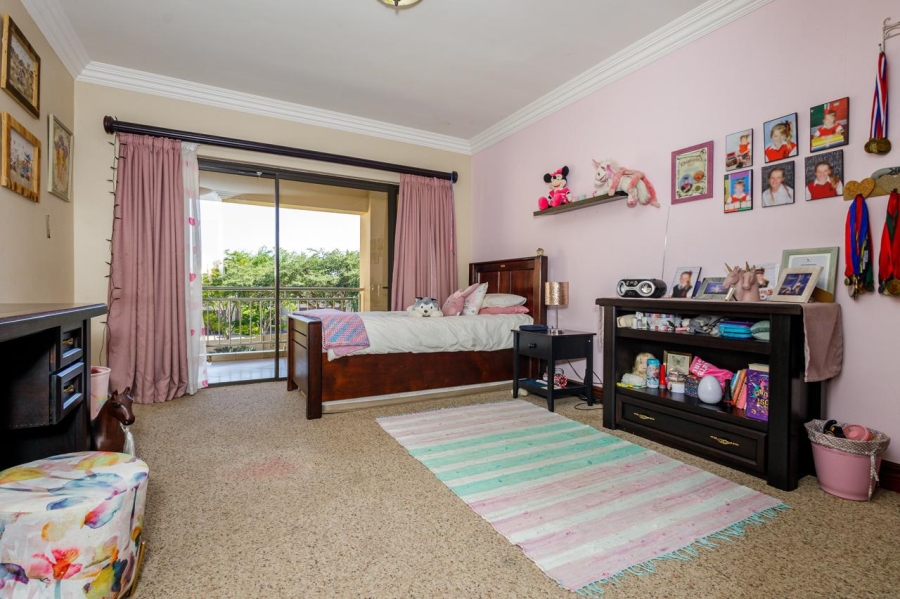 5 Bedroom Property for Sale in The Wilds Gauteng