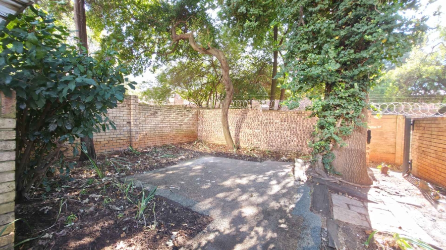 To Let 3 Bedroom Property for Rent in Sandown Gauteng