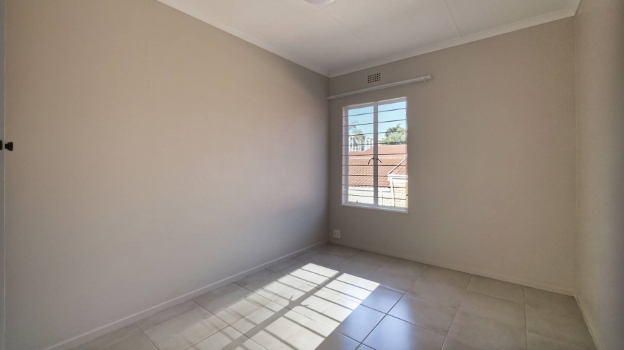 To Let 3 Bedroom Property for Rent in Sandown Gauteng