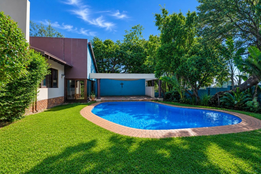 6 Bedroom Property for Sale in Eldoraigne Gauteng