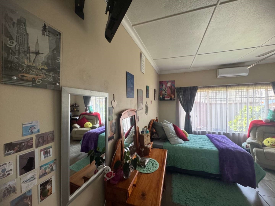 3 Bedroom Property for Sale in New Redruth Gauteng