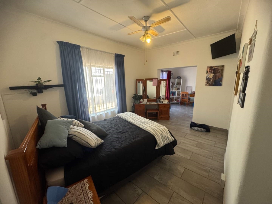 3 Bedroom Property for Sale in New Redruth Gauteng
