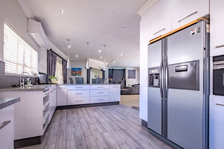 3 Bedroom Property for Sale in Libradene Gauteng
