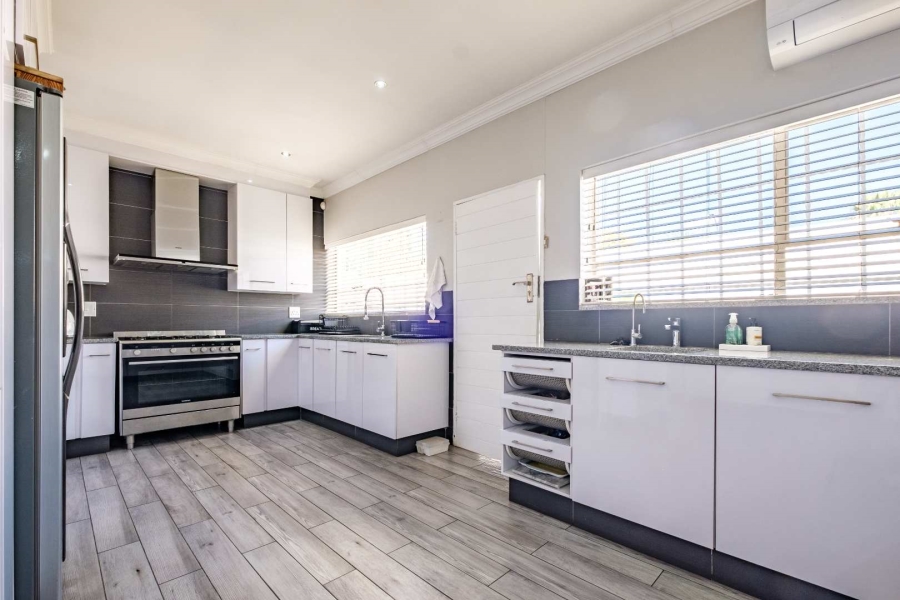 3 Bedroom Property for Sale in Libradene Gauteng