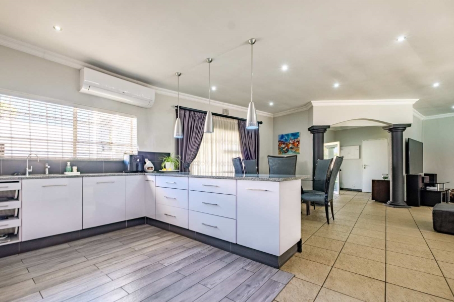 3 Bedroom Property for Sale in Libradene Gauteng