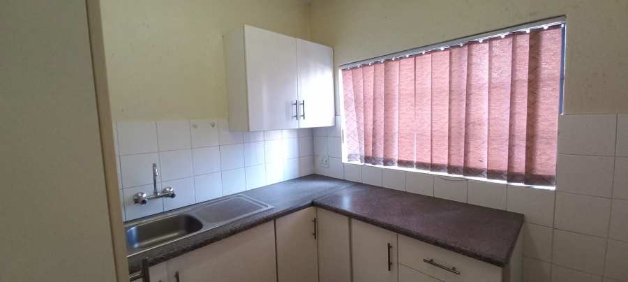 To Let Commercial Property for Rent in Boksburg East Gauteng