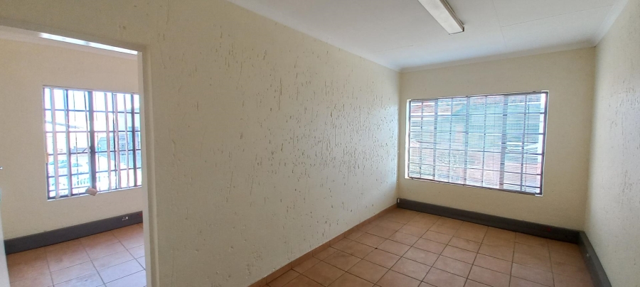 To Let Commercial Property for Rent in Boksburg East Gauteng