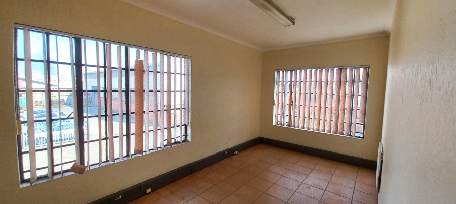 To Let Commercial Property for Rent in Boksburg East Gauteng