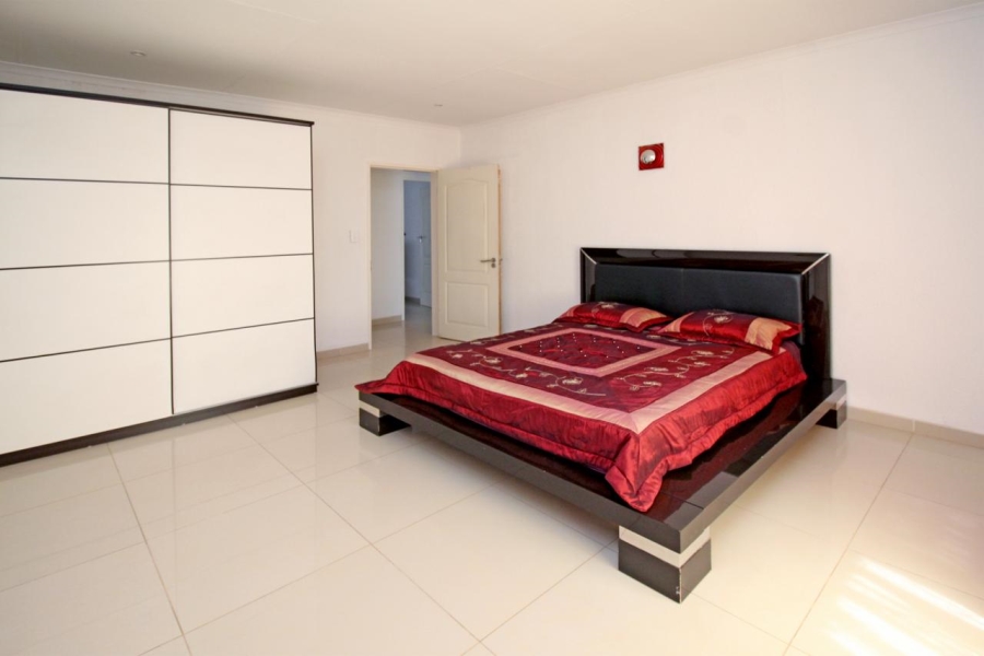 4 Bedroom Property for Sale in Bakerton Gauteng