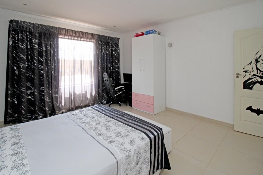 4 Bedroom Property for Sale in Bakerton Gauteng
