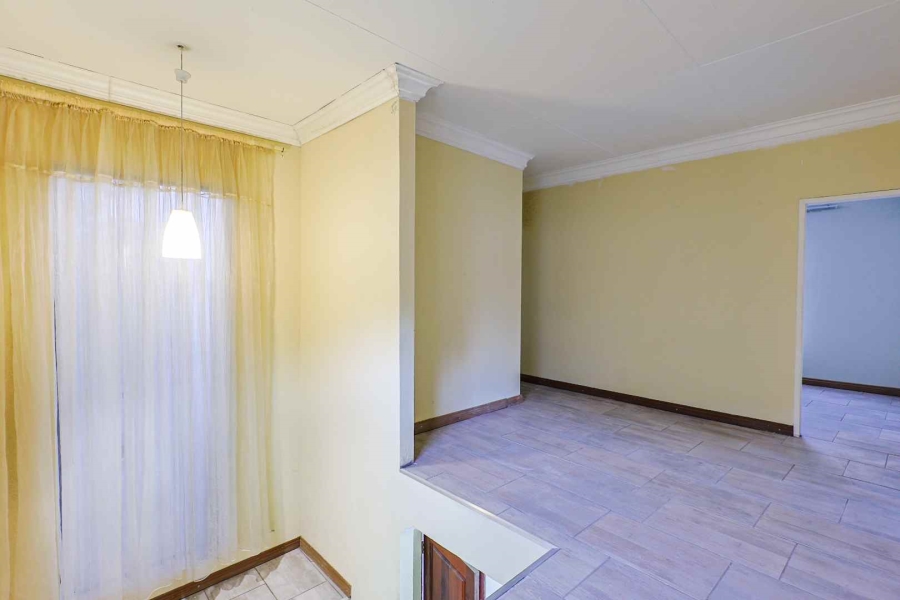 3 Bedroom Property for Sale in Val de Grace Gauteng