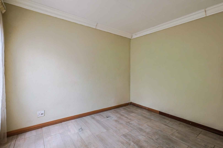 3 Bedroom Property for Sale in Val de Grace Gauteng