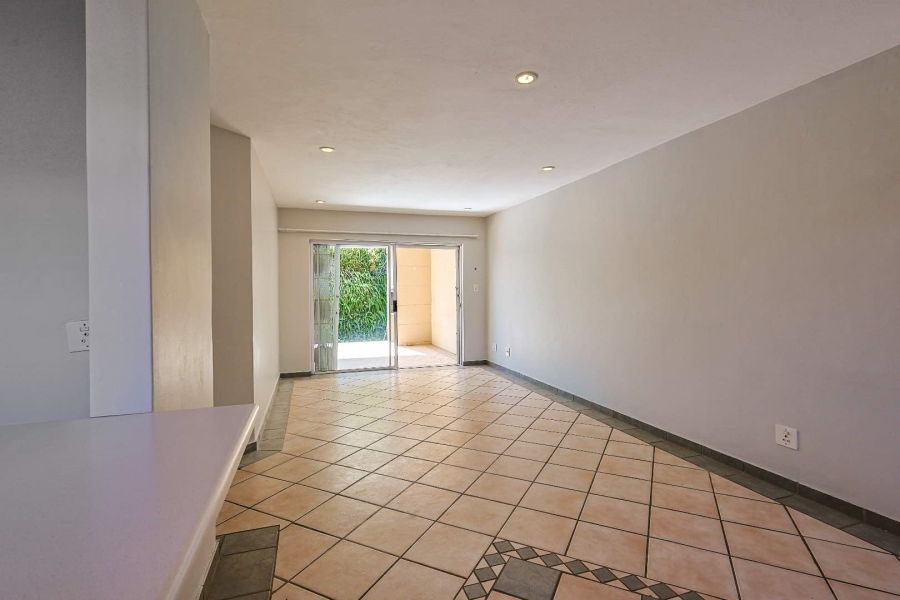 2 Bedroom Property for Sale in Erasmuskloof Gauteng