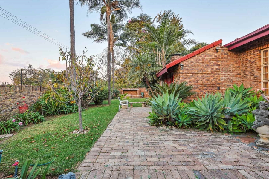 4 Bedroom Property for Sale in Erasmusrand Gauteng