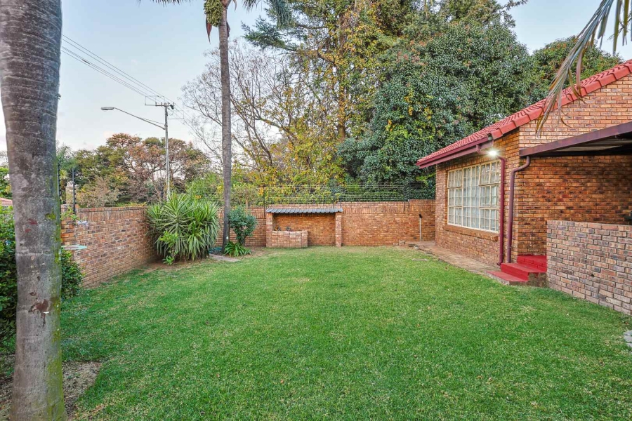 4 Bedroom Property for Sale in Erasmusrand Gauteng