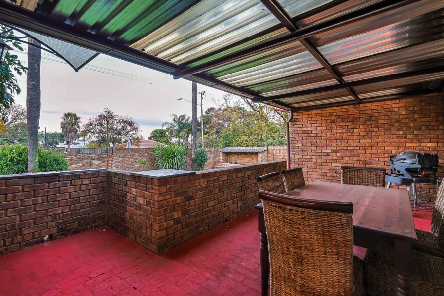 4 Bedroom Property for Sale in Erasmusrand Gauteng