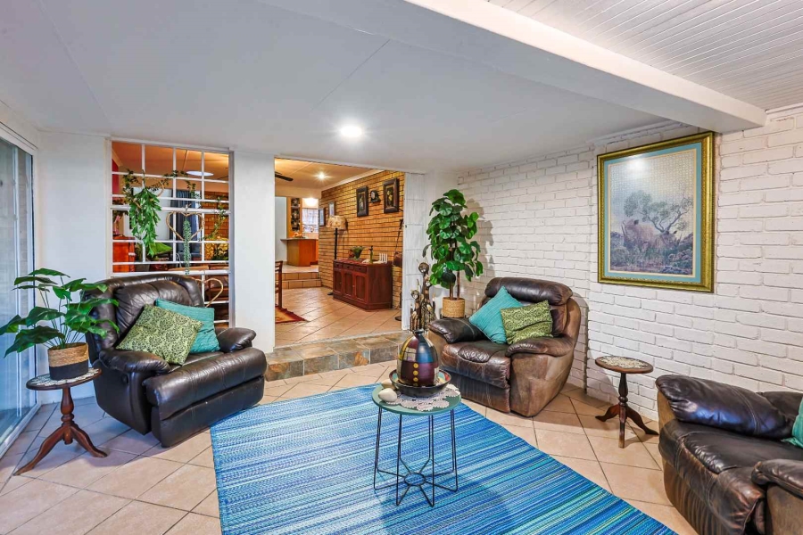 4 Bedroom Property for Sale in Erasmusrand Gauteng