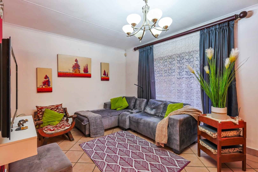 4 Bedroom Property for Sale in Erasmusrand Gauteng