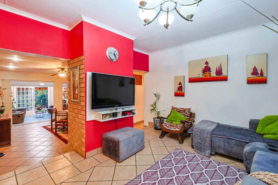 4 Bedroom Property for Sale in Erasmusrand Gauteng