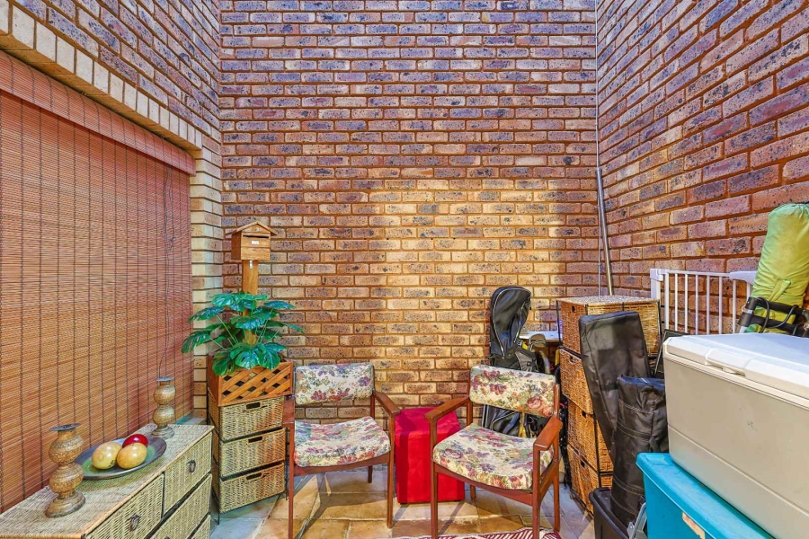 4 Bedroom Property for Sale in Erasmusrand Gauteng