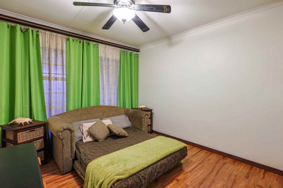 4 Bedroom Property for Sale in Erasmusrand Gauteng