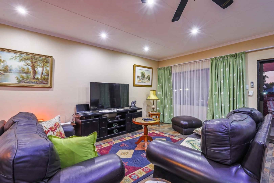 4 Bedroom Property for Sale in Erasmusrand Gauteng