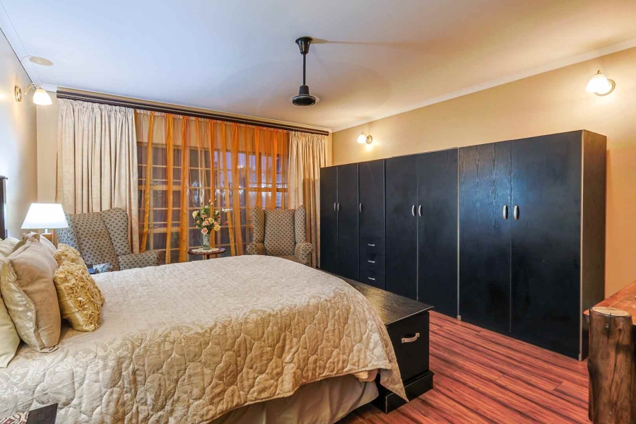 4 Bedroom Property for Sale in Erasmusrand Gauteng