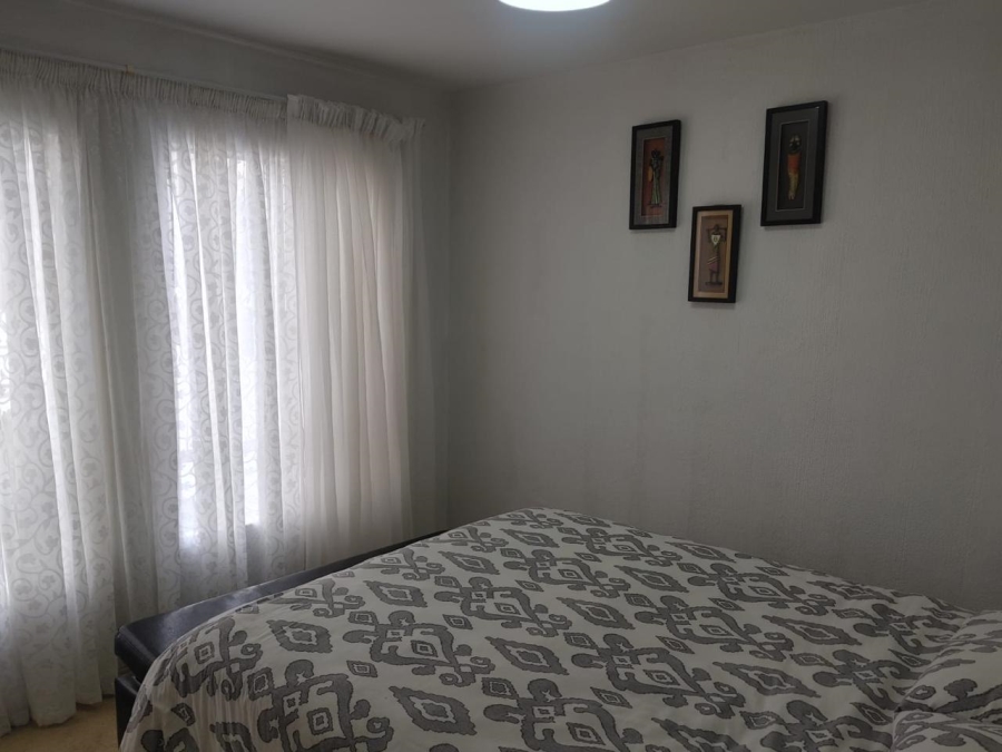 To Let 2 Bedroom Property for Rent in Verwoerdpark Gauteng