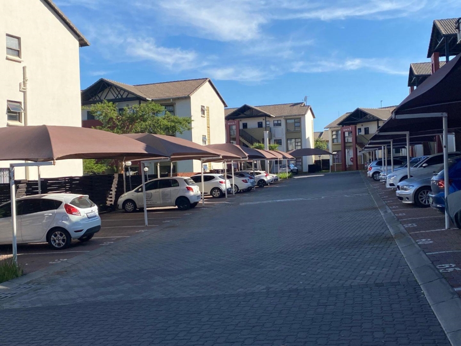 2 Bedroom Property for Sale in Noordwyk Gauteng