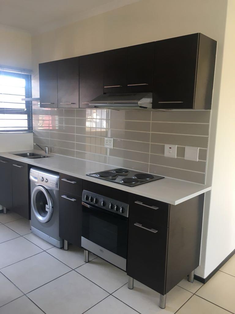 To Let 2 Bedroom Property for Rent in Noordwyk Gauteng
