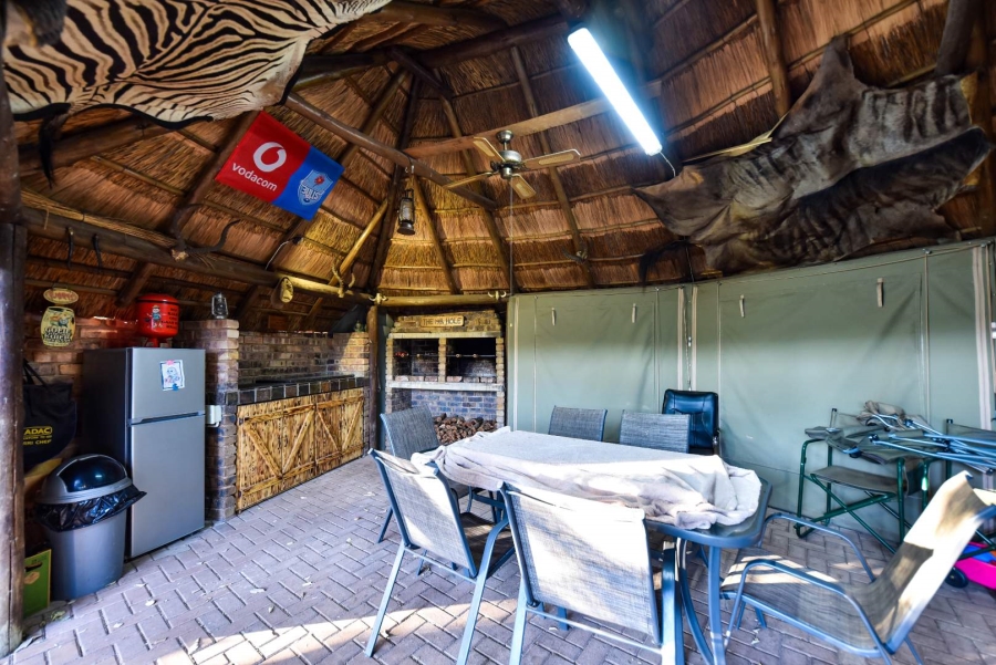 4 Bedroom Property for Sale in Erasmusrand Gauteng