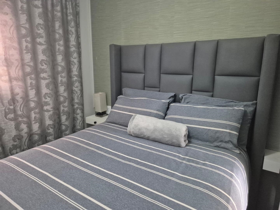 3 Bedroom Property for Sale in Clayville Gauteng