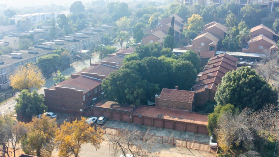 To Let 3 Bedroom Property for Rent in Windsor Gauteng