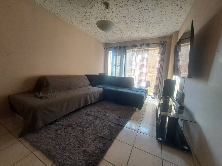 To Let 2 Bedroom Property for Rent in Silverton Gauteng