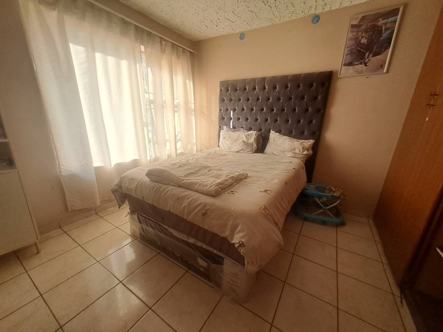 To Let 2 Bedroom Property for Rent in Silverton Gauteng