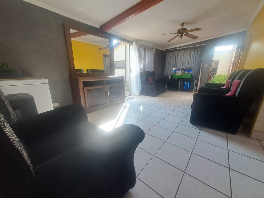 To Let 0 Bedroom Property for Rent in Silverton Gauteng