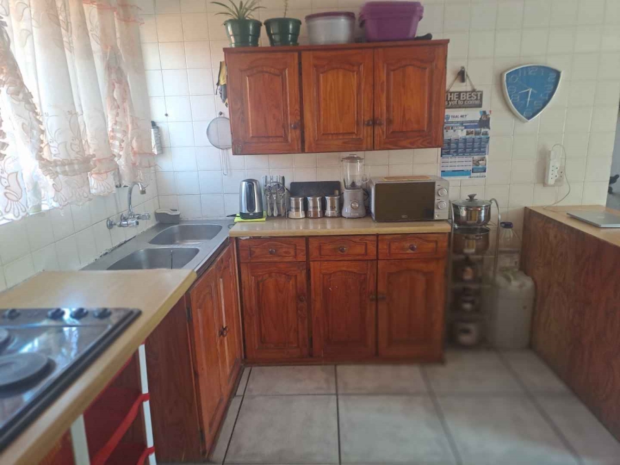 To Let 0 Bedroom Property for Rent in Silverton Gauteng
