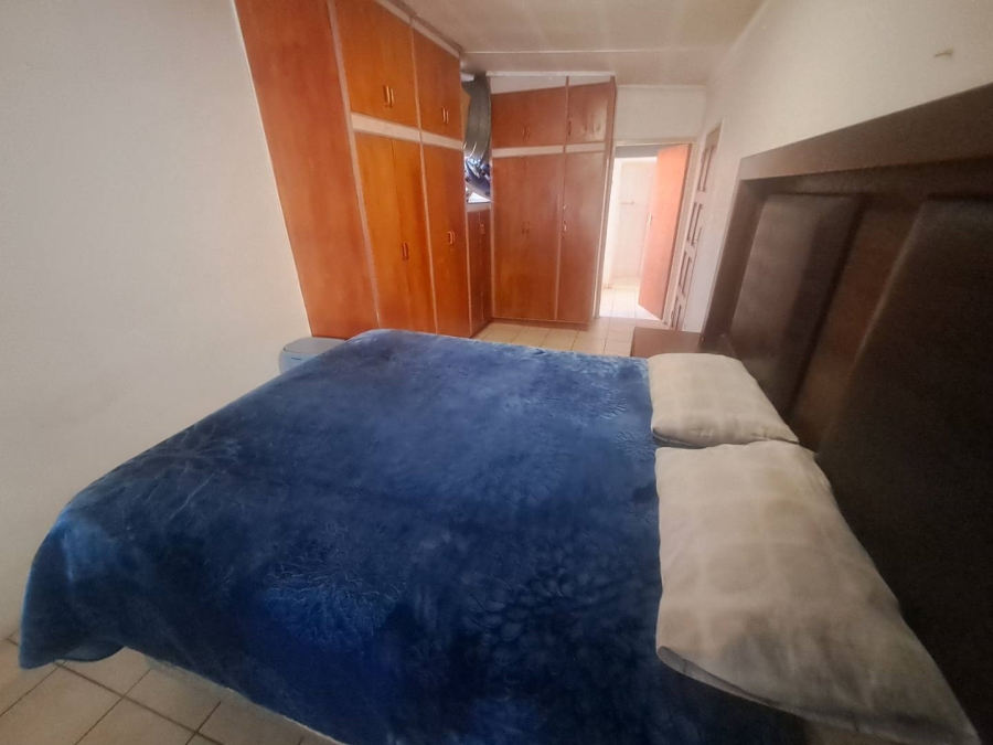 To Let 0 Bedroom Property for Rent in Silverton Gauteng